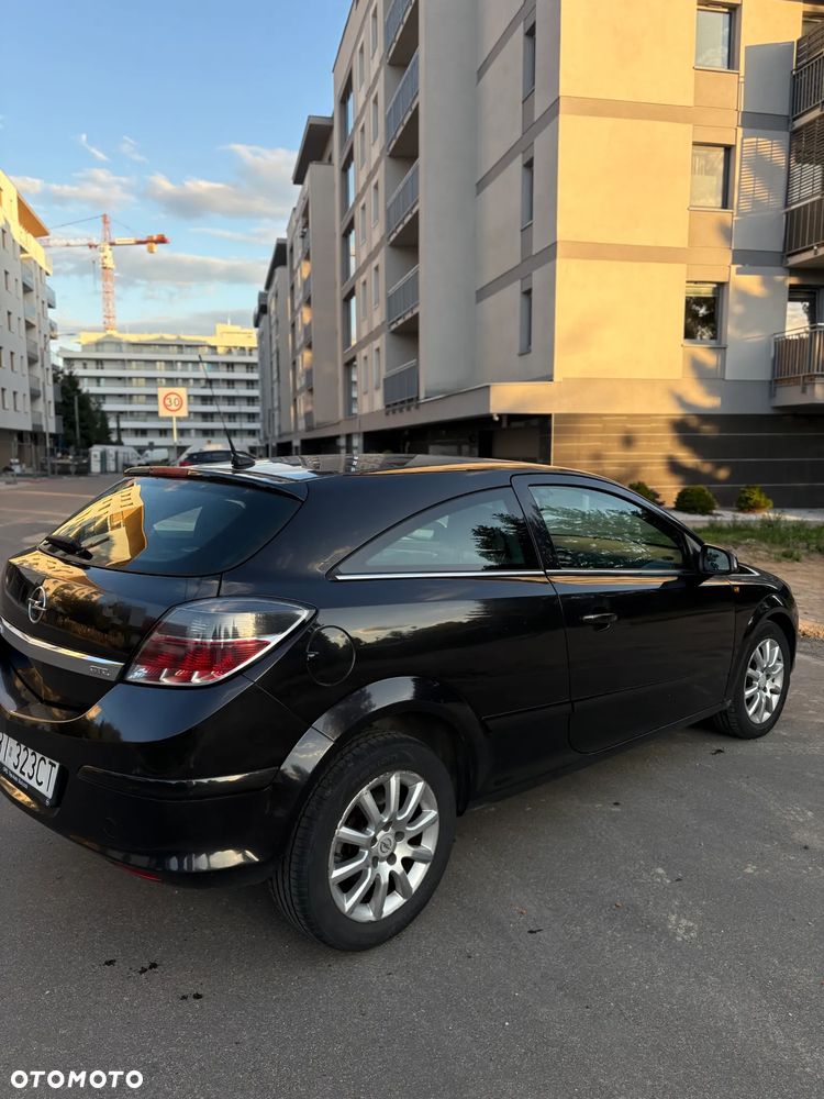 Opel Astra 1.9 CDTI Sport - 1