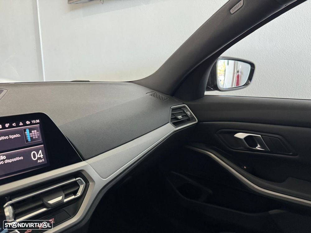 BMW 330 e Pack M Auto - 15