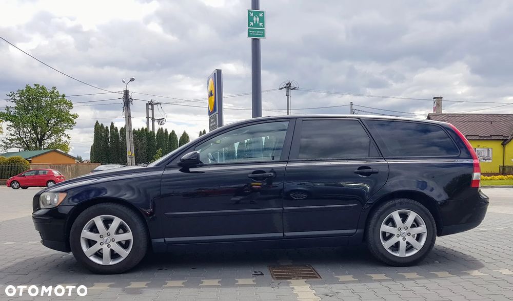 Volvo V50 1.8 Momentum - 2