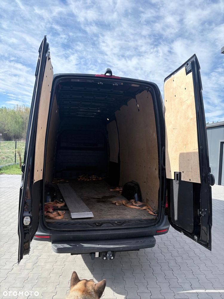 Mercedes-Benz Sprinter - 8