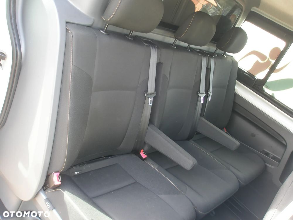 Mercedes-Benz Vito Renault Trafic - 27