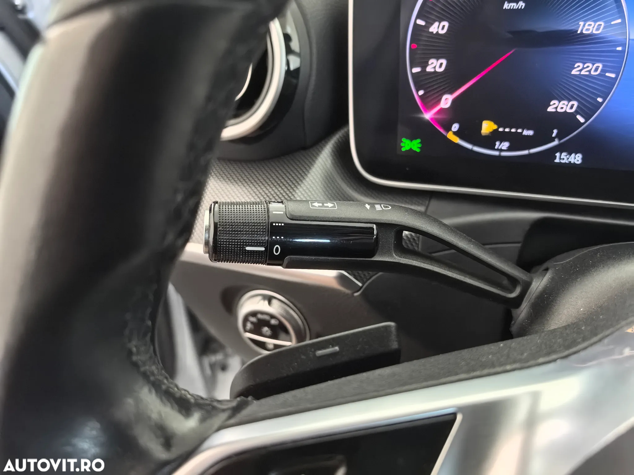 Mercedes-Benz C 180 9G-TRONIC - 16
