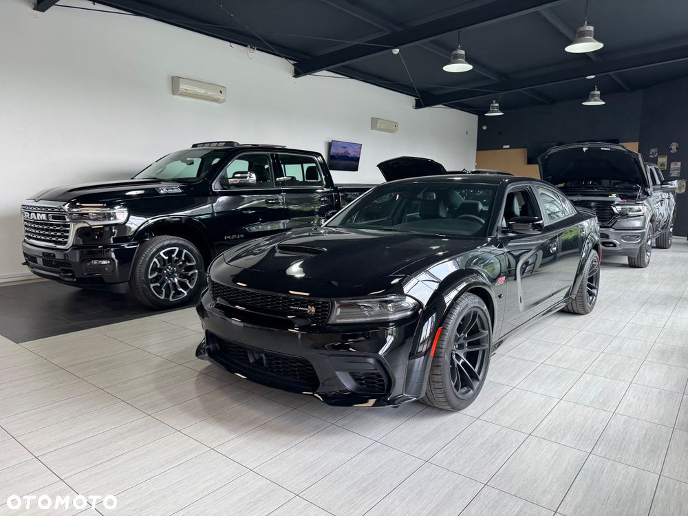 Dodge Charger 6.4 Scat Pack Widebody - 7