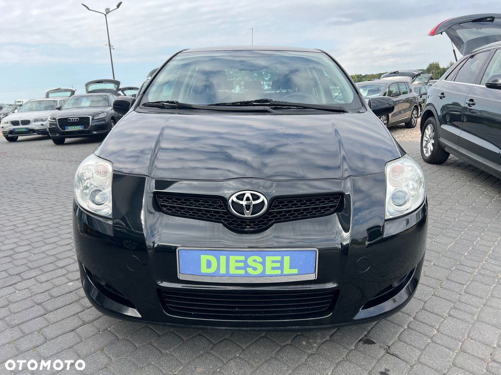 Toyota Auris 1.4 D-4D 2010 - 3