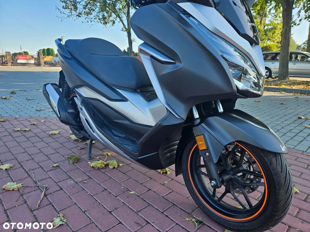 Honda NSS - 11
