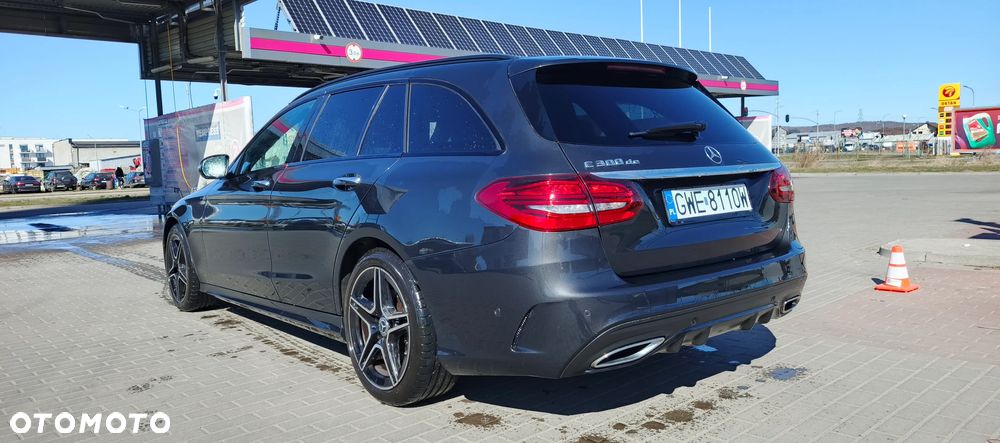 Mercedes-Benz Klasa C 300 de 9G-TRONIC - 2
