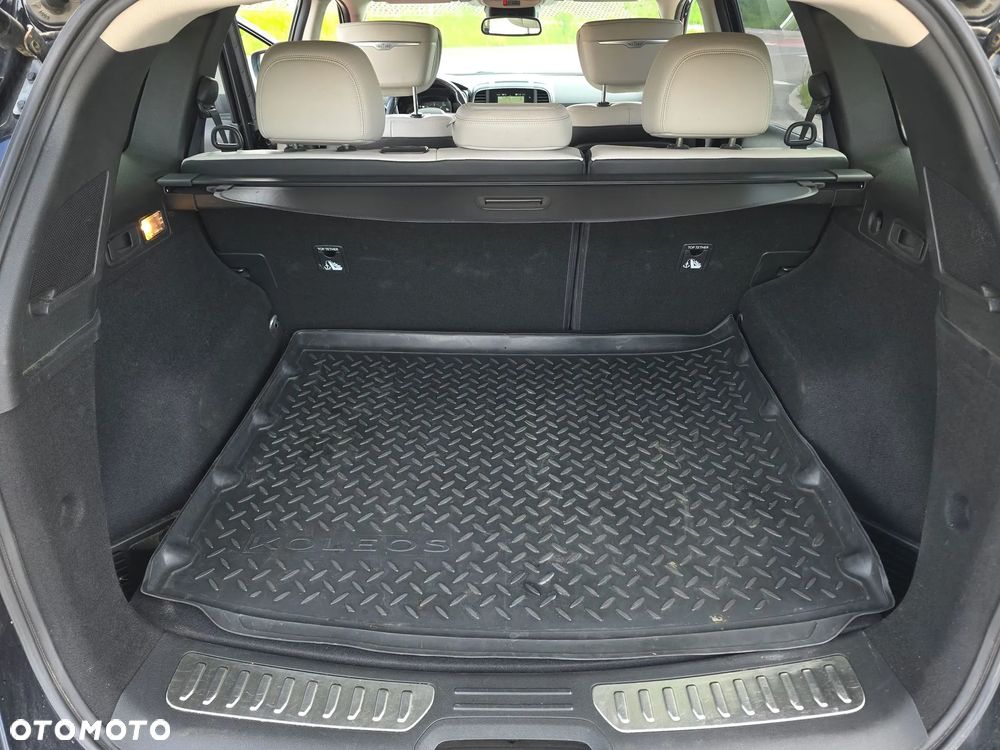 Renault Koleos 2.0 dCi Initiale Paris 4x4 X-Tronic - 18