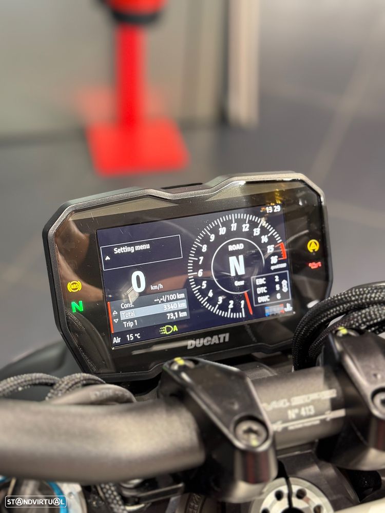 Ducati Streetfighter V4 SP2 - 11