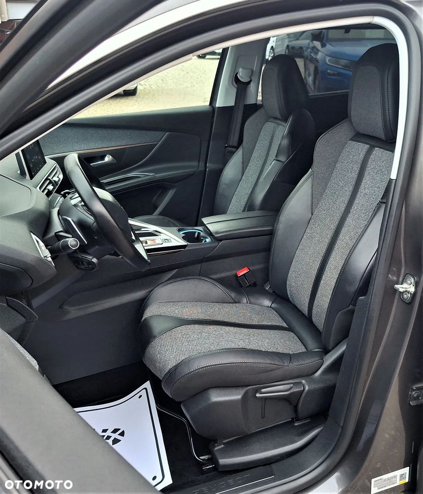 Peugeot 5008 BlueHDi 130 EAT8 Crossway - 18