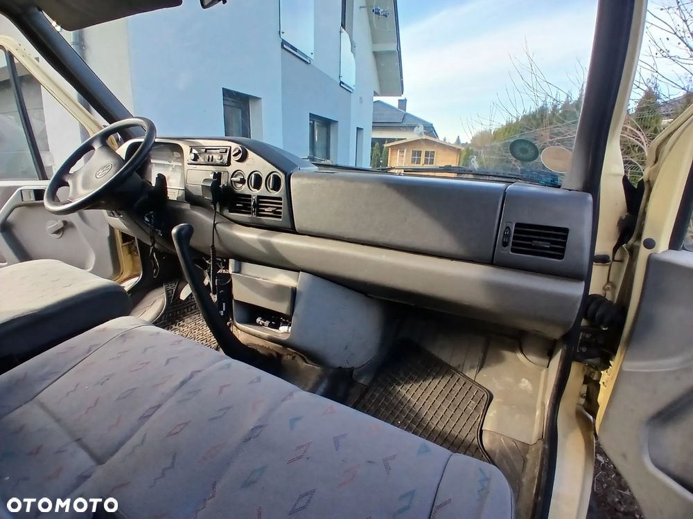 Volkswagen LT35 - 4