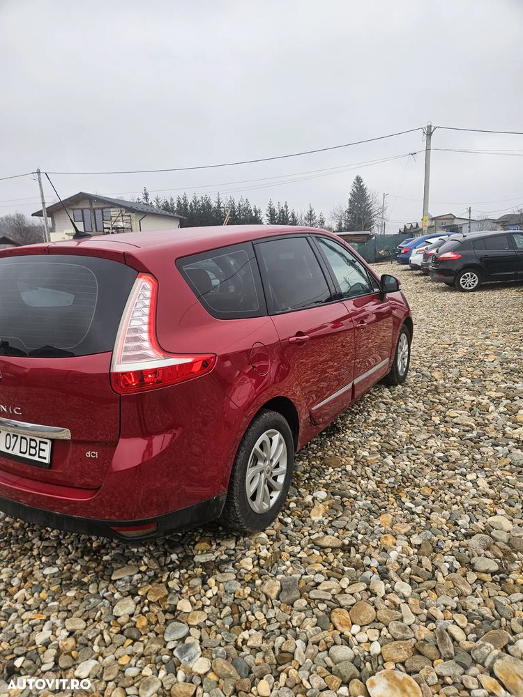 Renault Grand Scenic dCi 110 Paris - 6