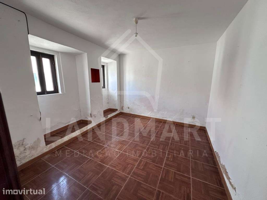 Moradia T4, Relêgo - Turquel - Grande imagem: 3/8