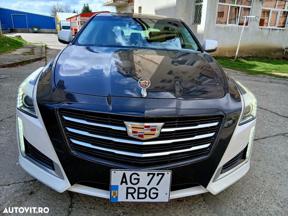 Cadillac CTS - 2