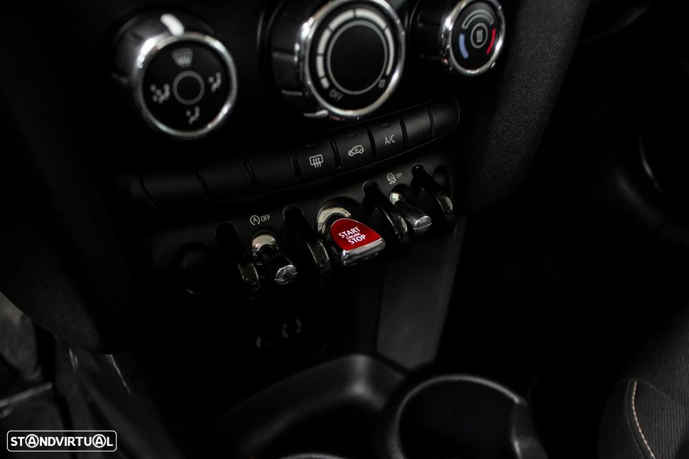 MINI 5 Portas Cooper D - 23