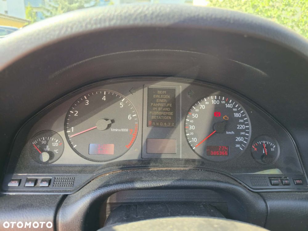 Audi A8 - 14