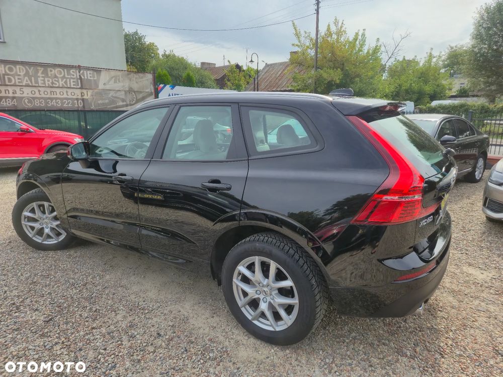 Volvo XC 60 D4 SCR Momentum - 12
