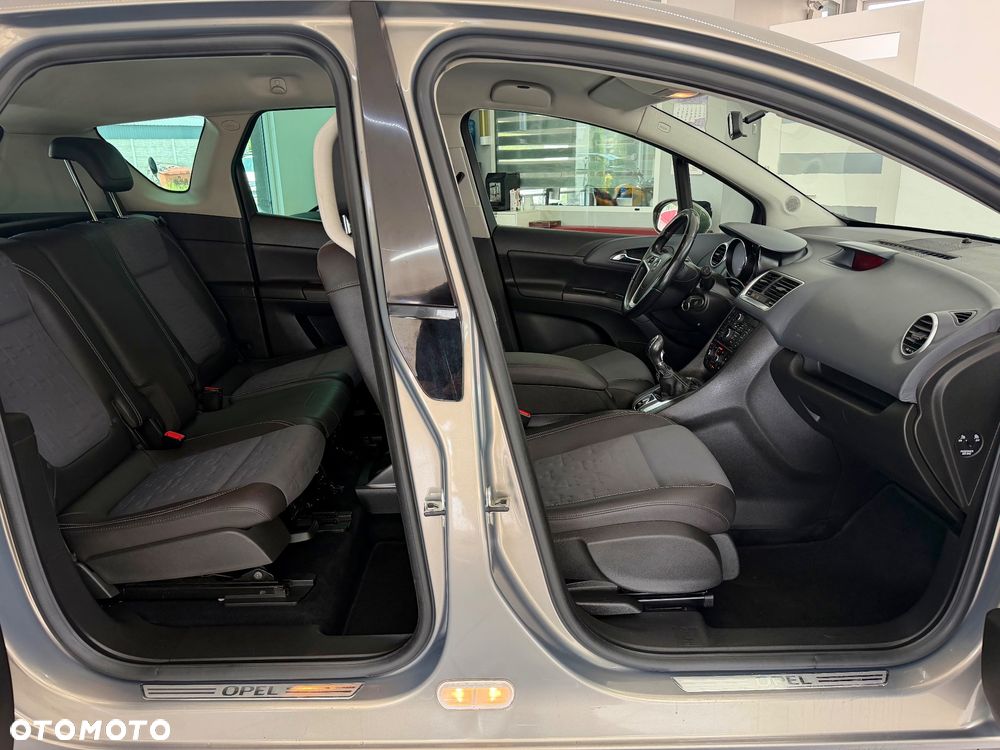 Opel Meriva - 32