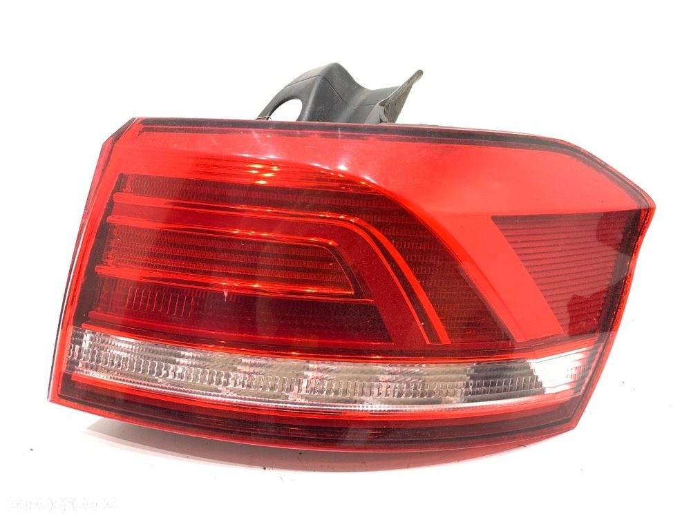 LAMPA PRAWY TYŁ  VW PASSAT B8 Variant (3G5, CB5) 2014 - 2022 2.0 TDI 110 kW [150 KM] olej napędowy - 1