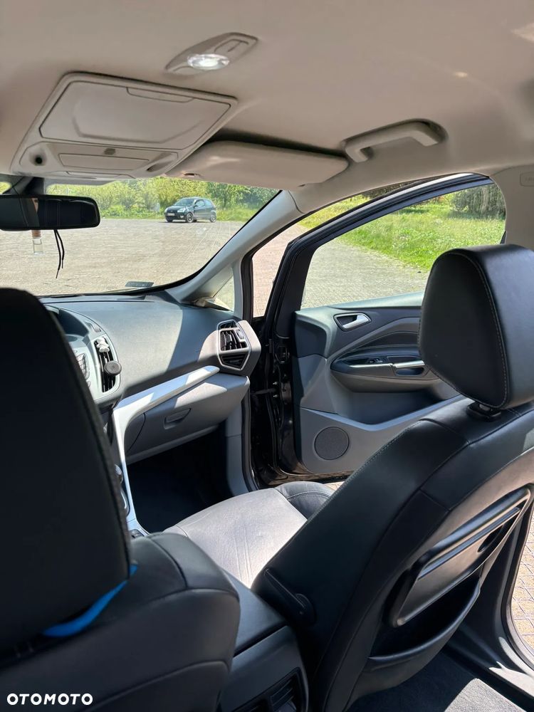 Ford Grand C-MAX 1.6 Titanium - 23