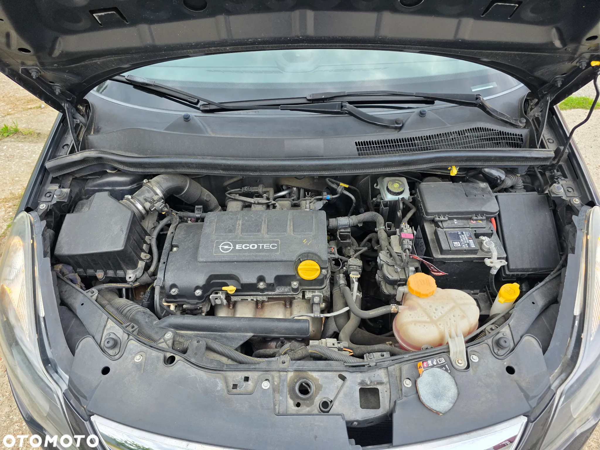 Opel Corsa 1.2 16V Cosmo S&S - 39