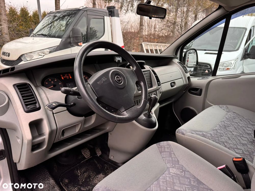 Opel VIVARO BRYGADÓWKA 6 MIEJSC KLIMATYZACJA - 10