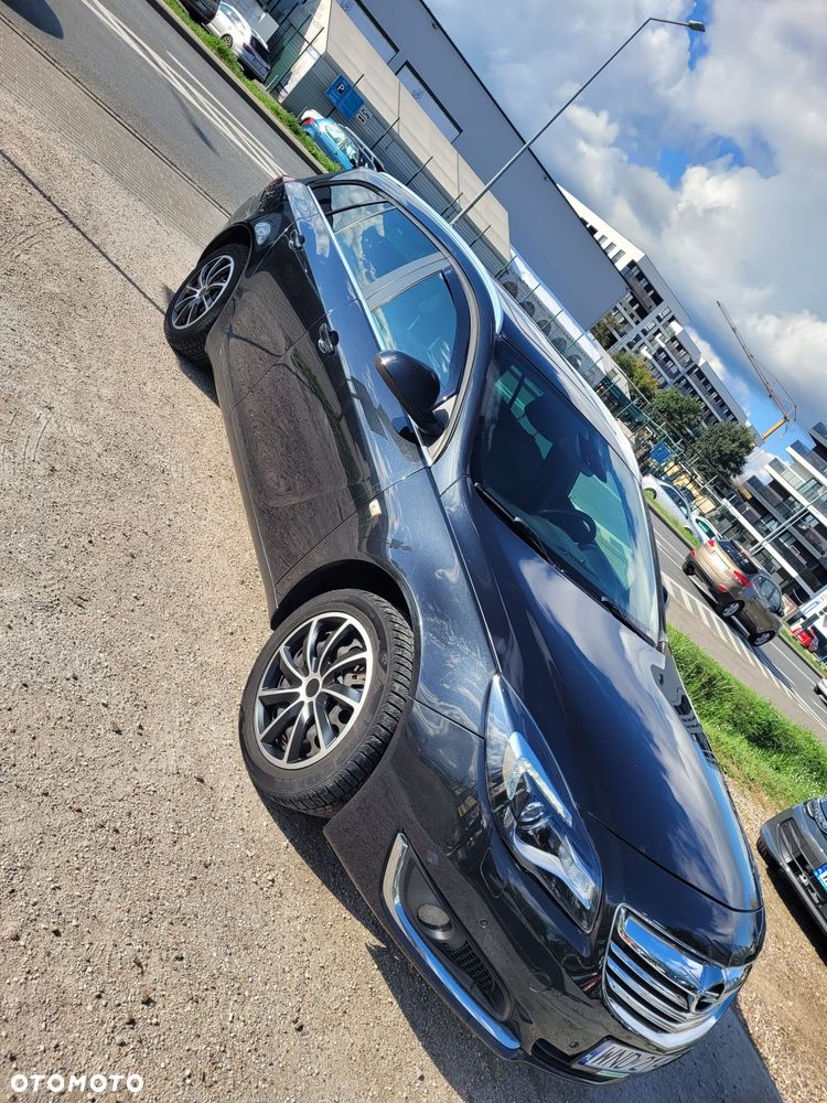 Opel Insignia 2.0 ECOTEC DI Turbo 4x4 eco Business Innovation - 14