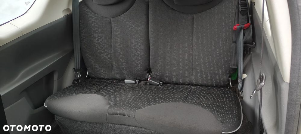 Peugeot 107 - 8