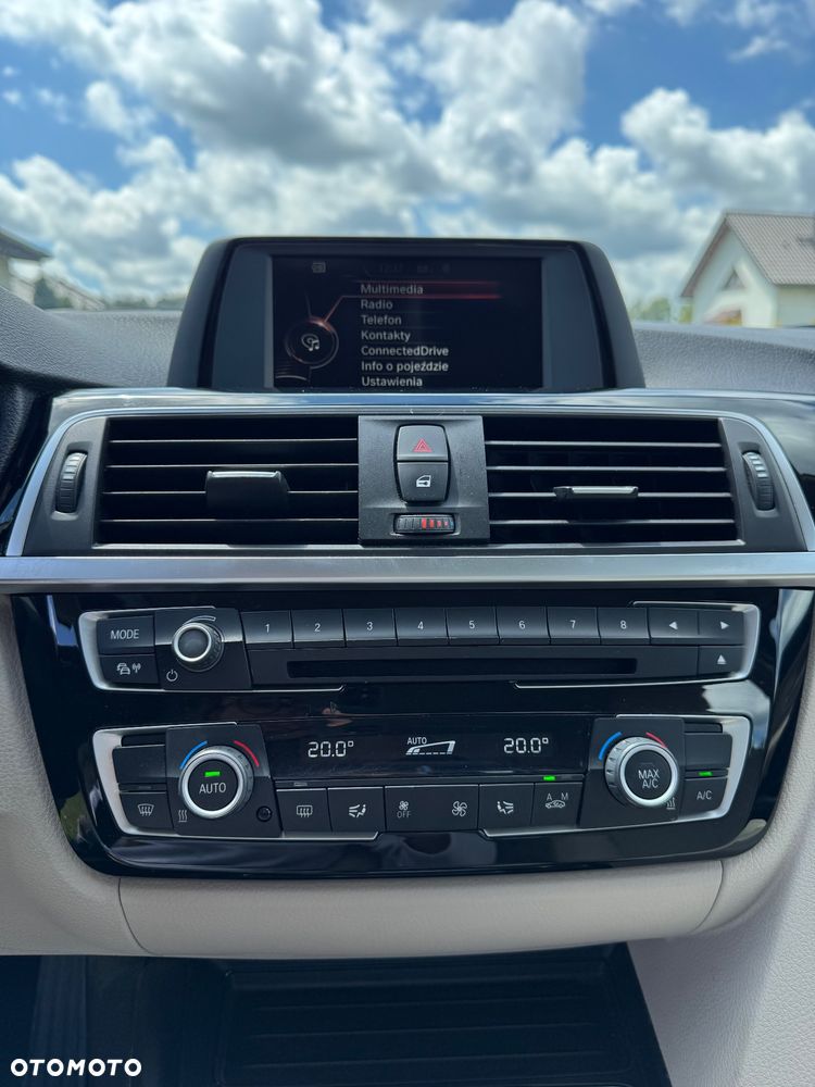BMW Seria 3 318d - 5