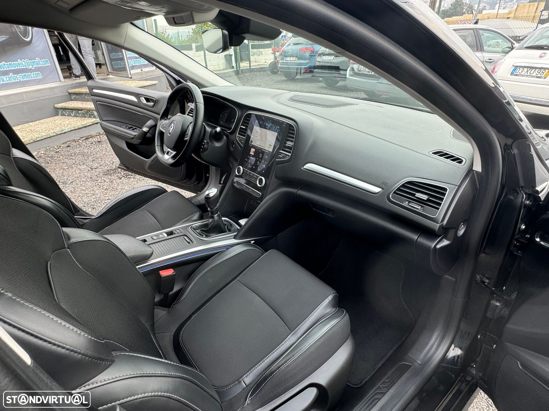 Renault Mégane Sport Tourer 1.5 Blue dCi R.S. Line - 39