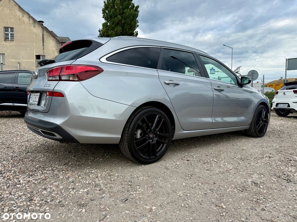Hyundai i30 1.5 T-GDI 48V-Hybrid Advantage - 26