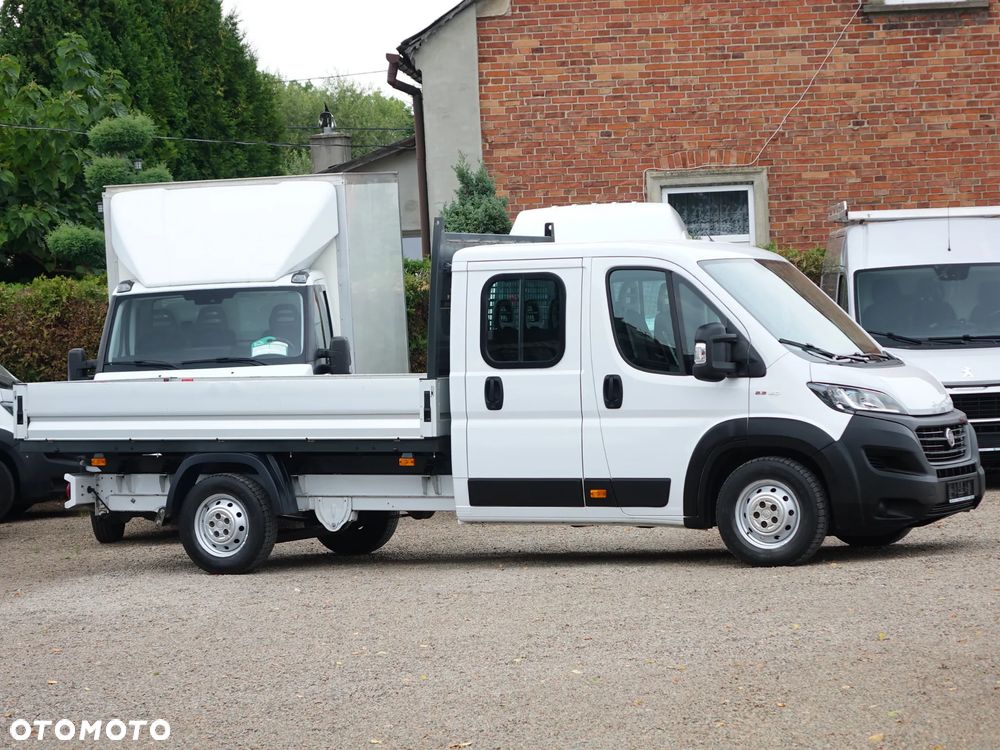 Fiat Ducato 7-osobowy 2.3 160KM DOKA brygadówka MAŁY PRZEBIEG