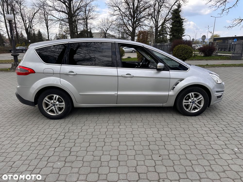 Ford S-Max 2.0 TDCi DPF Champions Edition - 33