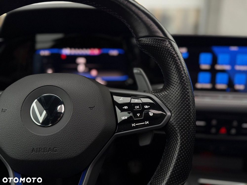 Volkswagen Golf - 19