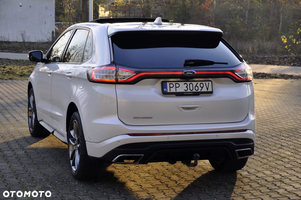 Ford Edge 2.0 TDCi Bi-Turbo 4x4 ST-LINE - 16