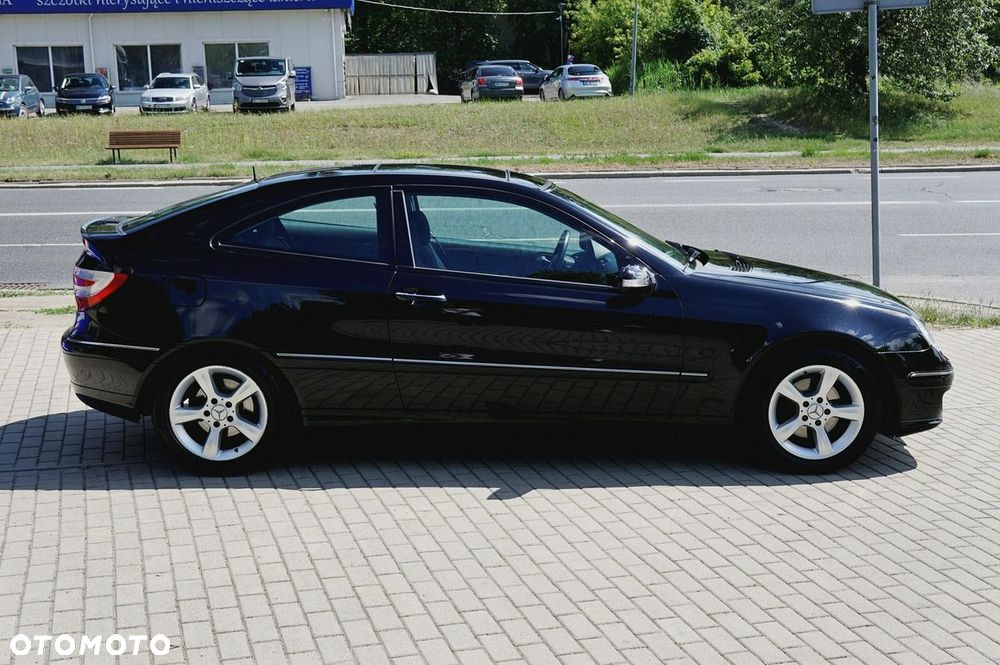 Mercedes-Benz Klasa C 200 Kompressor Automatik - 4