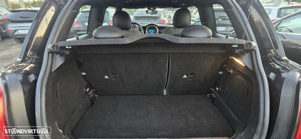 MINI 3 Portas Cooper Aut. - 12