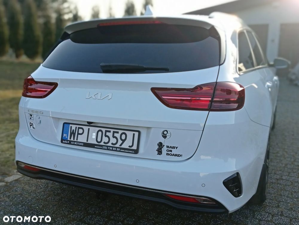 Kia Ceed 1.5 T-GDI Business Line Plus DCT - 6