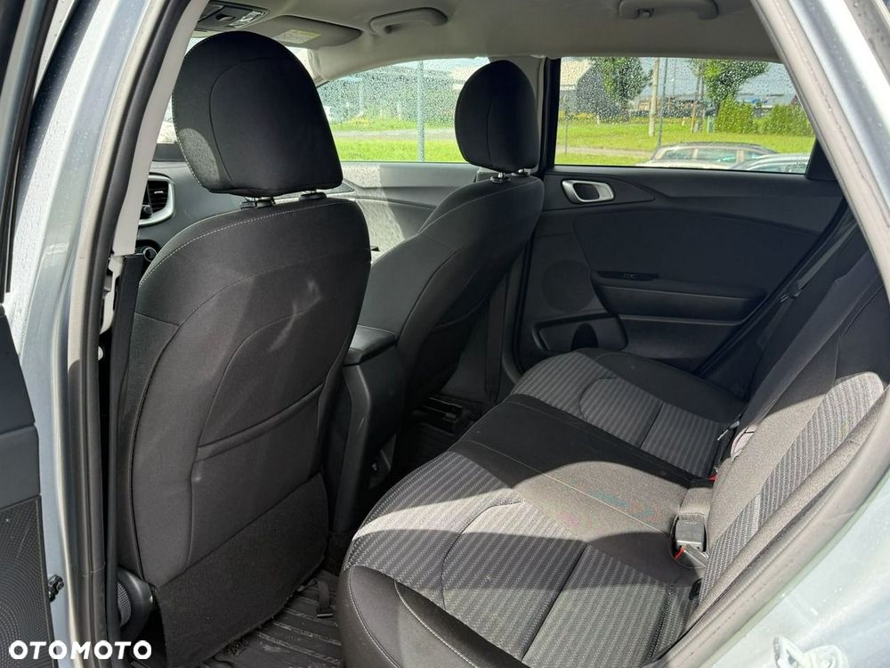 Kia Ceed 1.5 T-GDI Business Line - 15