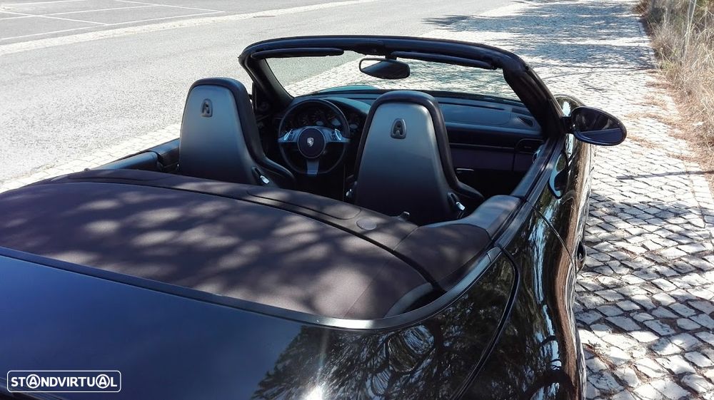 Porsche 911 Série F - 10
