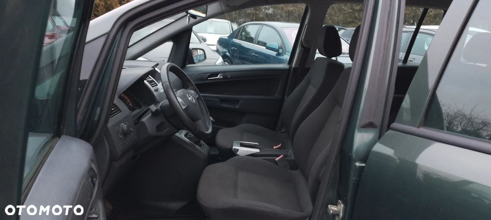 Opel Zafira 1.6 Edition - 12