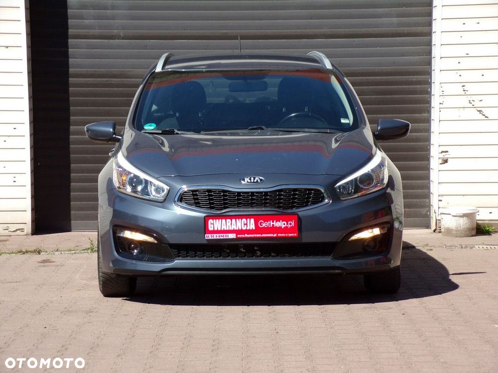 Kia Ceed - 6