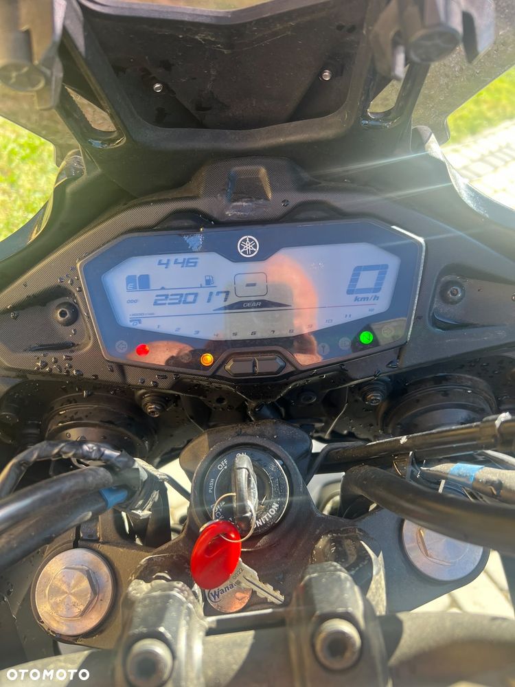 Yamaha MT - 8