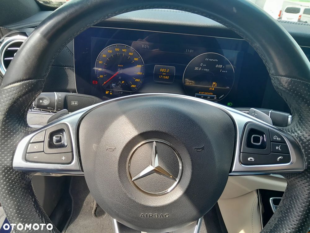 Mercedes-Benz Klasa E 43 AMG 4-Matic - 16