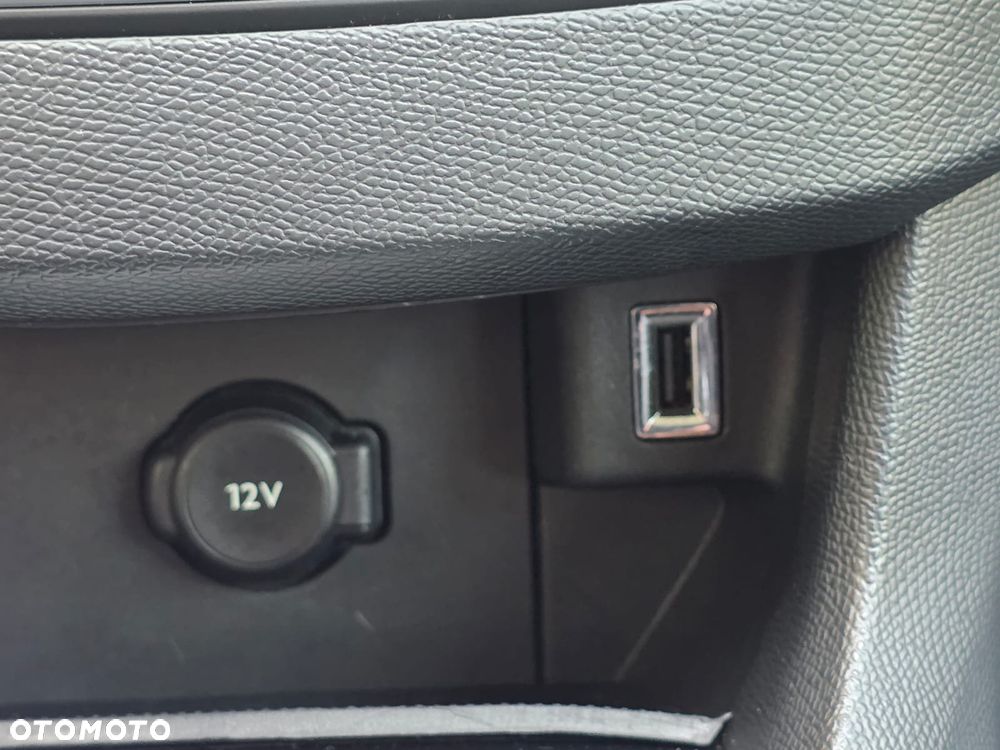 Peugeot 308 - 9