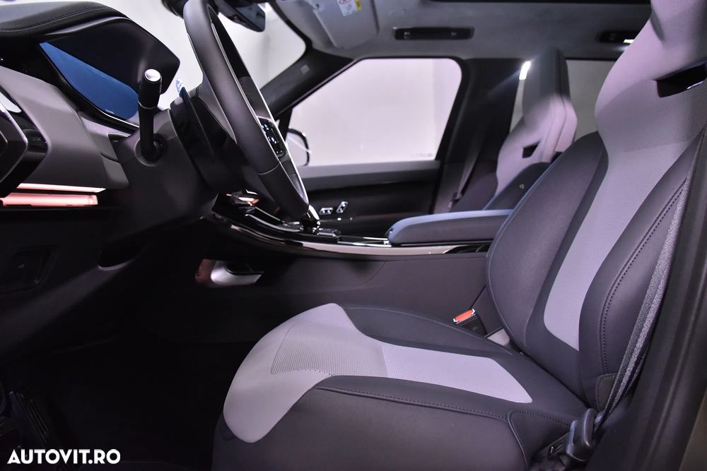 Land Rover Range Rover Sport - 22