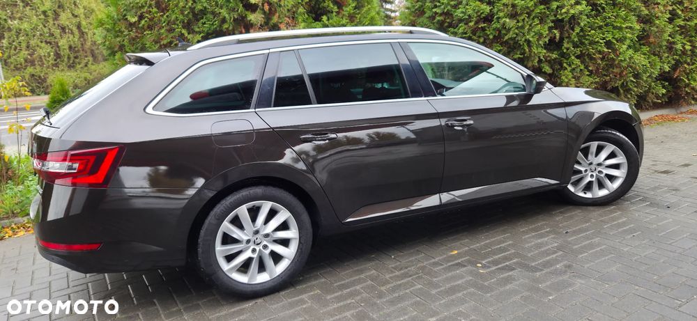 Skoda Superb Combi 1.4 TSI ACT Ambition - 16