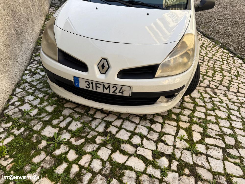 Renault Clio 1.5 dCi Pack - 6