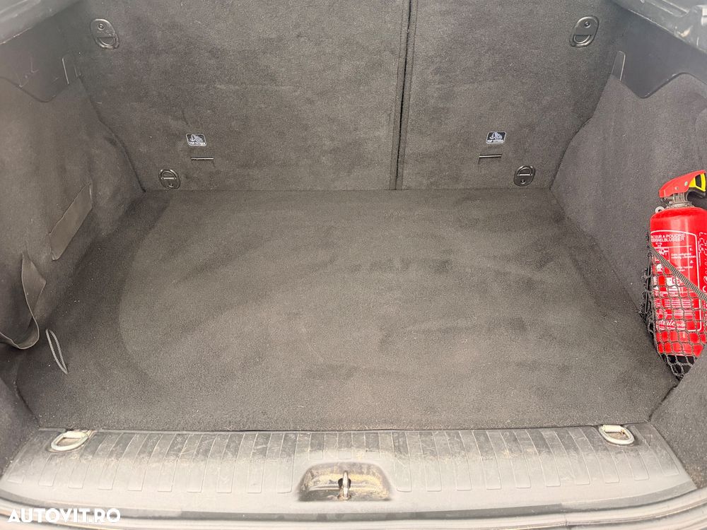 Peugeot 2008 PureTech 82 Style - 15