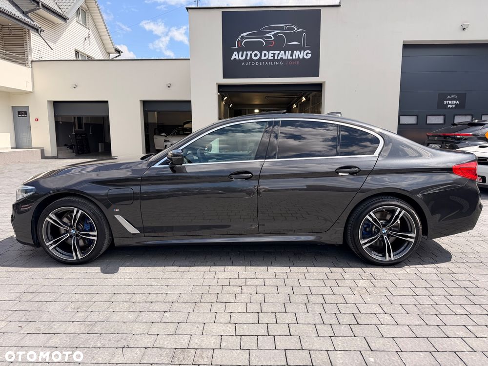 BMW Seria 5 530e iPerformance xDrive - 14
