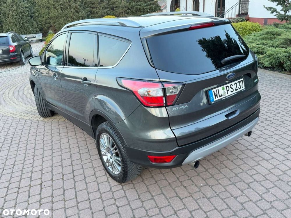 Ford Kuga - 16